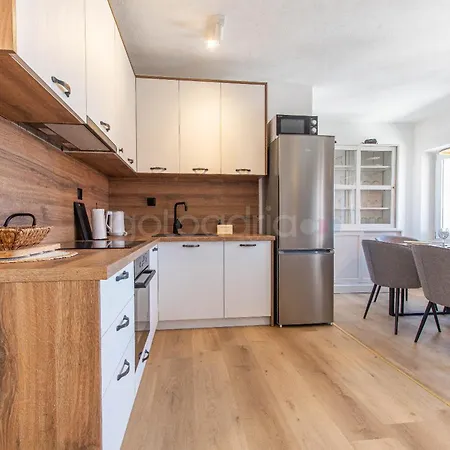 Vlove Story - Luxury Downtown Apartment Apartment Makarska