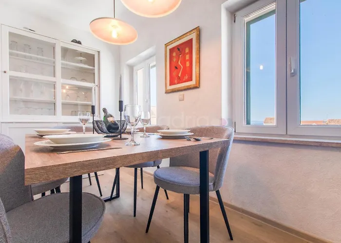 Apartment Vlove Story - Luxury Downtown *