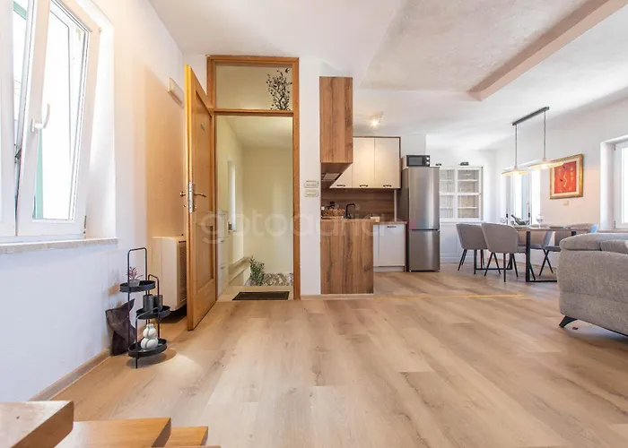 Apartment Vlove Story - Luxury Downtown *