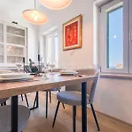 Apartment Vlove Story - Luxury Downtown *